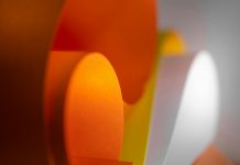 商业的基石:如何用多元视角去看待企业的本质? 商业大视角